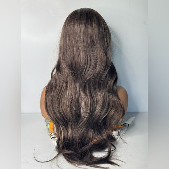 Long Wavy Brown Wig with Highlights – Natural Looking Heat Resistant Synthetic - Picture 4 of 11